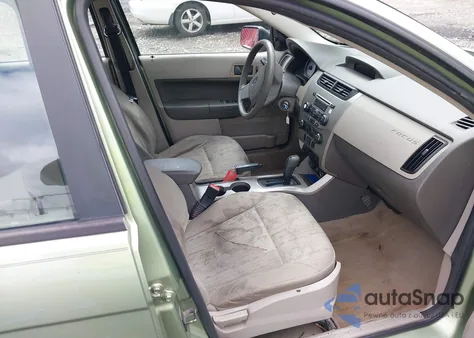 2008 Ford Focus Se z USA, uszkodzony, nr VIN 1FAHP35N38W124542